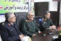 به دنبال آلوده کردن شما با تهدیدات نرم است