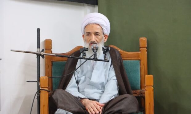 مقاومت در برابر استکبار جهانی از برکت مکتب امام حسین(ع) است
