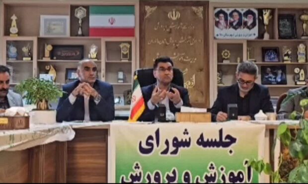 تمام پروژه‌های آموزشی باید پیوست خیرین داشته باشند