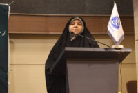 زنان ایرانی به الگوهای عملی برای توازن حرفه‌ای و خانوادگی نیاز دارند