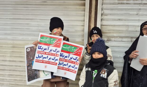 مردم قائم‌شهر با حضور در راهپیمایی ۲۲ بهمن تجدید بیعت با آرمان‌های انقلاب کردند