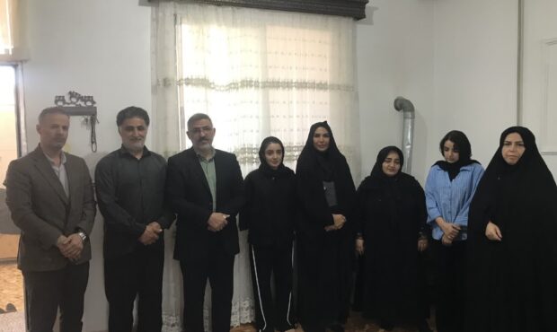 الگوی مسئولیتپذیری شهدا چراغ راه نسلهای امروز و آینده است