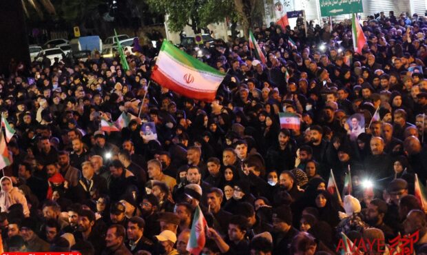 وداع مردم ساری با ۴ شهید در سایه اعلام عزای عمومی پس از شهادت آیت الله خامنهای