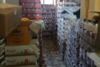 انبار بزرگ احتکار مواد غذایی و شوینده در ساری شناسایی و پلمب شد