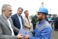 نقش تعیینکننده کارگران در اقتصاد بندر امیرآباد نقش تعیینکننده کارگران در اقتصاد بندر امیرآباد