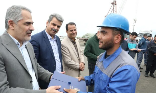 نقش تعیینکننده کارگران در اقتصاد بندر امیرآباد