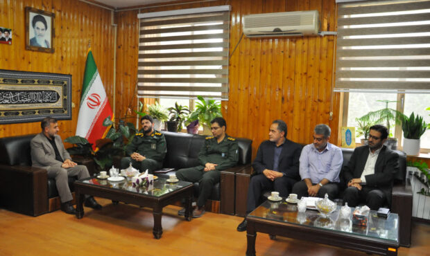 همکاری بسیج سازندگی و منابع طبیعی مازندران برای نجات عرصههای طبیعی کلید خورد
