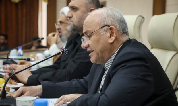 میان انتخاب در پوشش و عبور از مرز برهنگی و عریانی باید تفاوت قائل شد